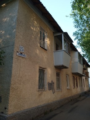 пер. Замятина,25 в Новой Ляле - novaya-lyalya.yutvil.ru пер. Замятина,25 в Новой Ляле - novaya-lyalya.yutvil.ru