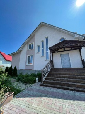 ул. Кленовая,1 в Новой Ляле - novaya-lyalya.yutvil.ru - фото 1