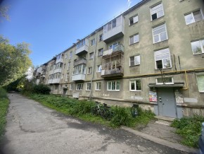 ул. Солнечная,43 в Новой Ляле - novaya-lyalya.yutvil.ru